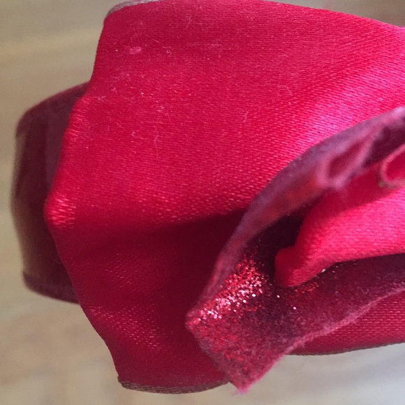 Girl's Disney Red Snow White Headband - Picture 6 of 7